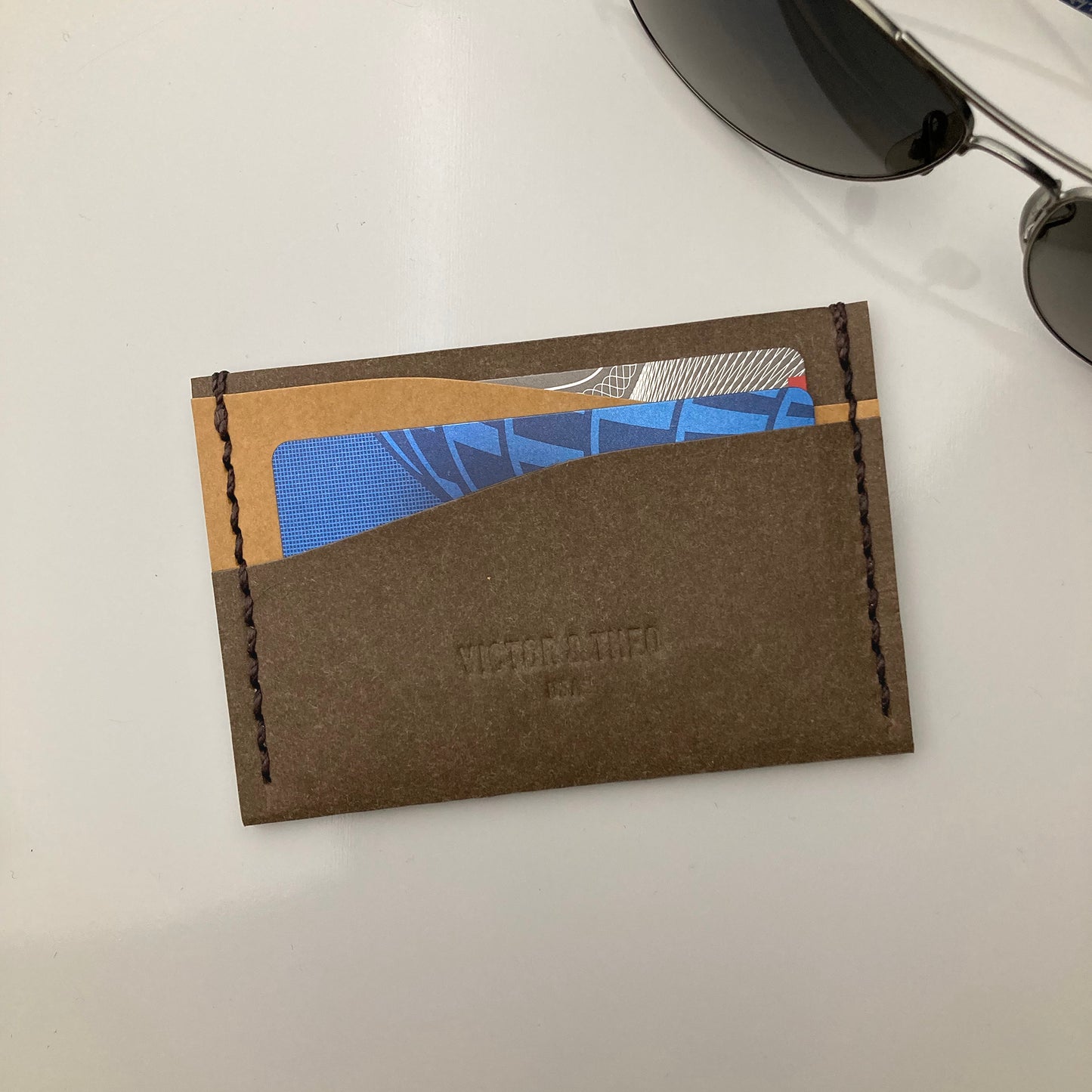Waves: Minimalist 5-pocket Card Case